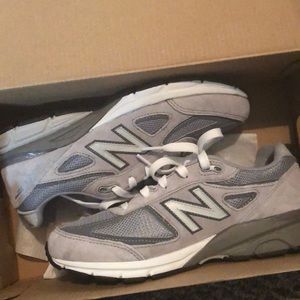 Grey new balance 990’s